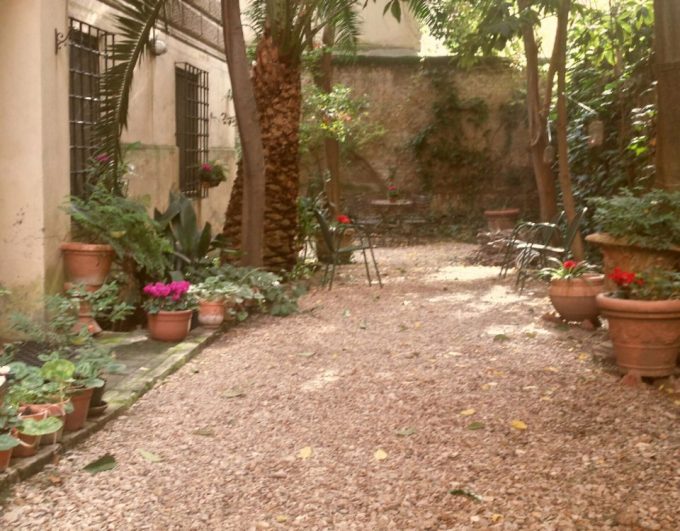 CENTRO IYENGAR® YOGA LE FARFALLE