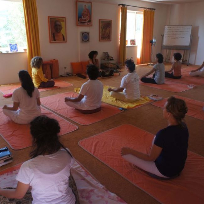 Yoga Tattwa Sadhana – Pratiche Meditative di Armonizzazione Interiore