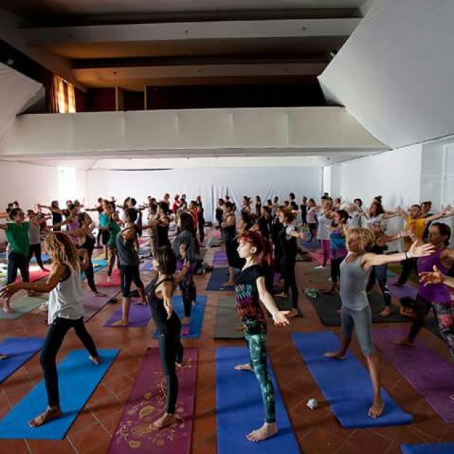 YOGA NAPOLI CONNECTION AL MUSEO MADRE!
