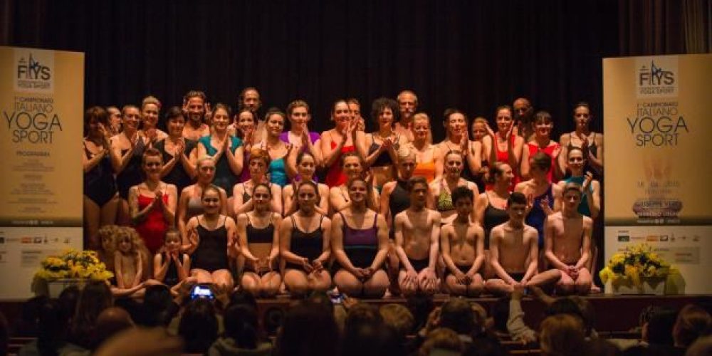 1° Campionato Italiano di Yoga Sport: 43 atleti e un’affluenza inaspettata!
