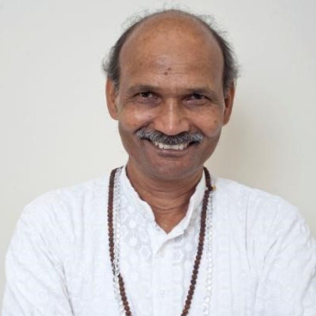 ASHTANGA YOGA CON GURU JAMUNA MISHRA